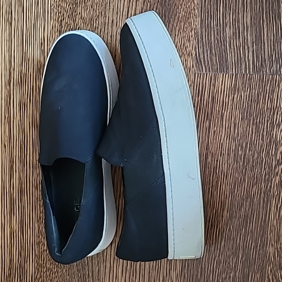 Vince Platform Slip Ons - Picture 2 of 4